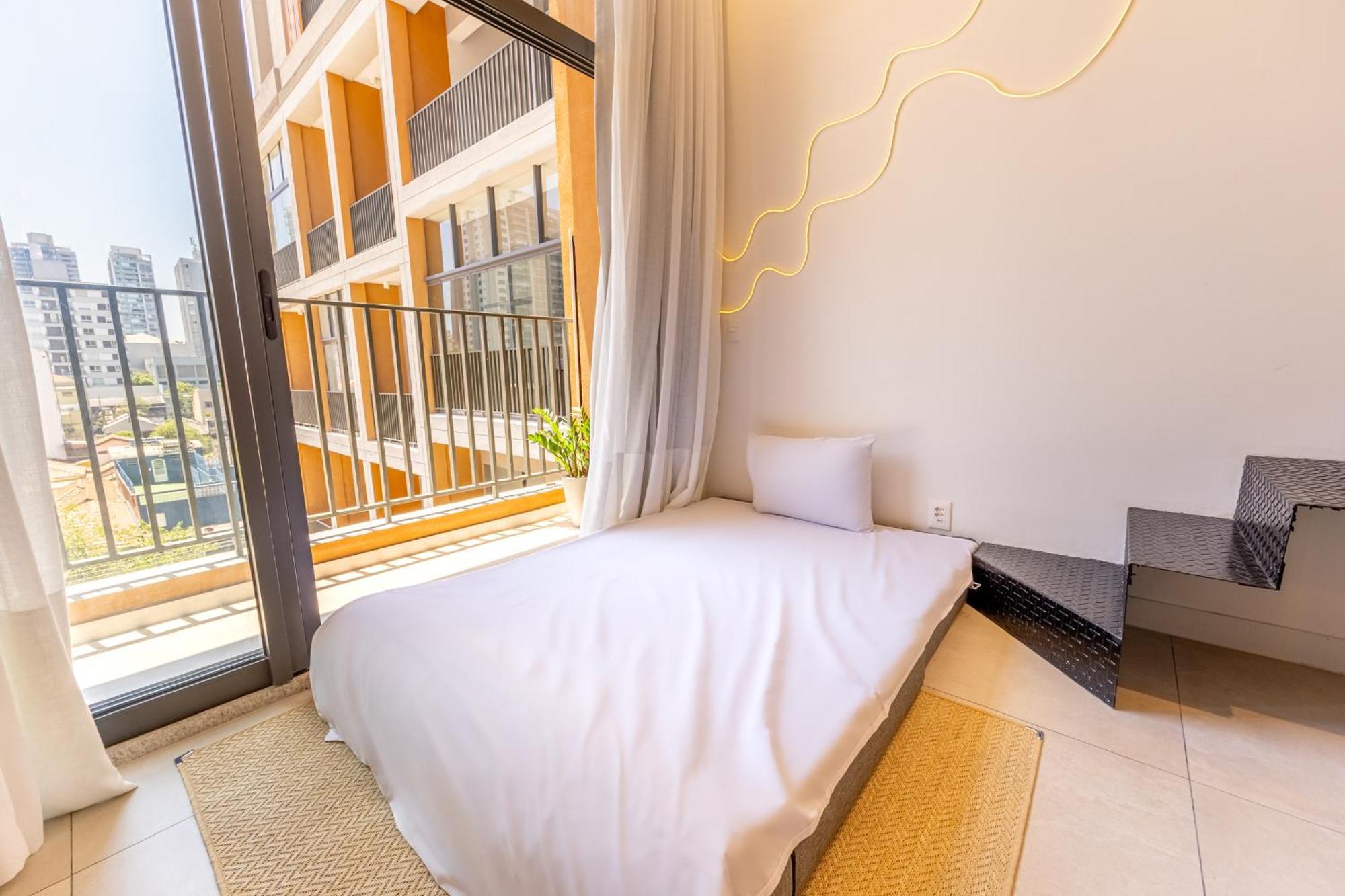 Apartamento Charmoso Com Mezanino Ao Lado Do Allianz *